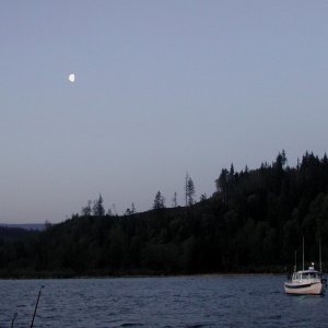 Blue~Sea on the Columbia, Early Morning