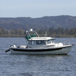 Lynn Marie on the Columbia