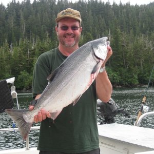 Media 'Silver Salmon 8-8-09' in album 'Seward 5-1-09 025
ShiRoz & Can-Do'