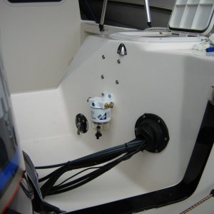 Media 'Racor Fuel Filter/Water Separator' in album 'Hatch screen'