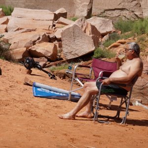 Relaxing at Iceberg--non level spaces