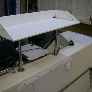 elevated bait table