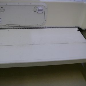 Media 'cockpit bunk sleeping position' in album '2 yamis'