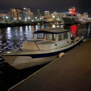 1991 22 Angler name TBD. First night I brought her home put her in and motored over to dry storage at Foss Landing.