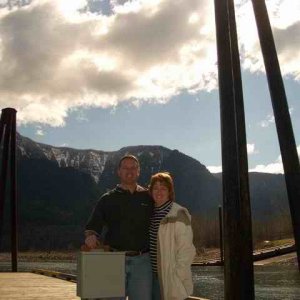 20060319 - 09 Columbia River Rooster Rock to Beacon Rock - John & Amy