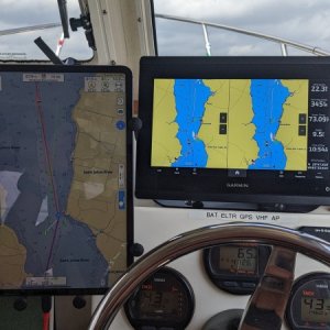 Media 'Aquamap/Garmin Dual Navigation display' in album 'IMG 20200806 152527 (1)'