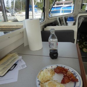 Friday morning breakfast - bacon and eggs - everything tastes better when made on the boat!