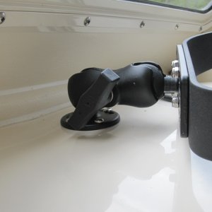 Media 'Ram mount for chartplotter' in album 'Ram mount for chartplotter'