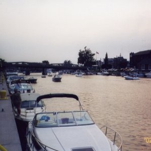 Tonawanda, East End