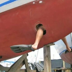 Media 'Budget bowthruster' in album 'Budget bowthruster'
