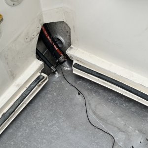 Port side fuel fill and vent hoses