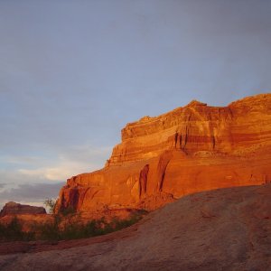 bluff red with the sunset