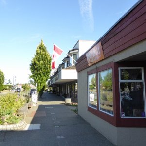 Cute little town...everything closes at 4 or 5, so will revisit in the morning if winds keep me in port again tomorrow.