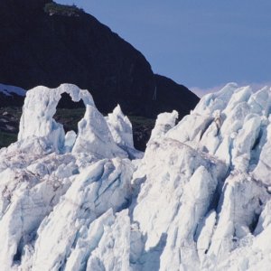 The Margerie Glacier gets fancy