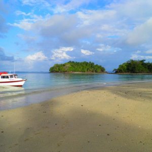 Media 'Pedro Gonzalez' in album 'Pulinga maiden voyage from Diablo Spinning Club in Pacific side of the Panama Canal'