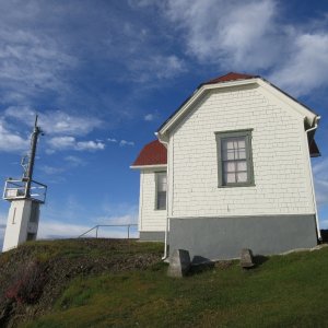 Fog signal building and tower