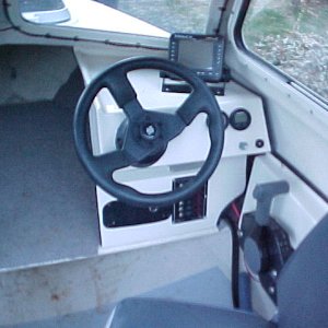 Media 'MVC-002F' in album '1996 14 foot C-Dory'