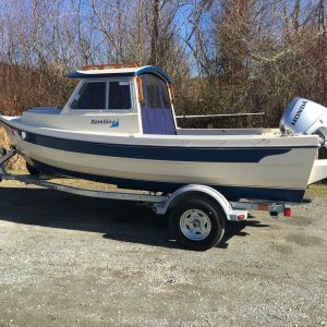 Media 'Onto the new trailer' in album 'Lake Campbell on original trailer'