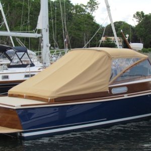 Coecles 38 built right here on shelter Island fast rough water boats Billy Joel involved in the design,twin 350 horse power engines, they are beautiful they have built just over fifty of these boats, this one is about four or five days old. The new builts will be getting two Yammar Diesel in about 375 to 400hp each