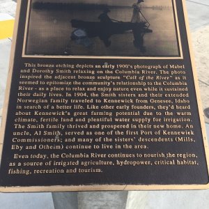 Description of a neat Statute at Port of Kennewick