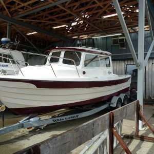 Boat just arrived at Port Boat House