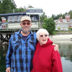 10 June Bedwell Harbor - Larry & Nancy (Jacari Maru)