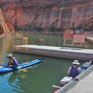 Entrance to hike up to bridge.