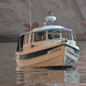 Media 'Halcyon moves in. Majestic and well traveled boat!' in album 'A Tribute to Chris'