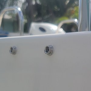 New screw snaps sealed.