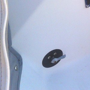 Media 'Old valve and label (decal)' in album 'Old valve and label (decal)'