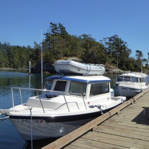 Lunch on the dock at Fossil Bay