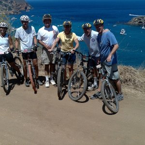 (Dora Jean)
ALL of the biking team - note spectacular view!