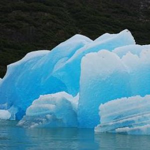 Tracy Arm Ice Berg