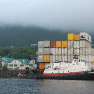 Our tug...taking Tootsie to Seattle