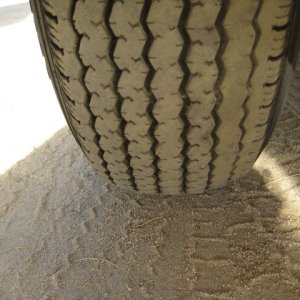 Tire wear right rear