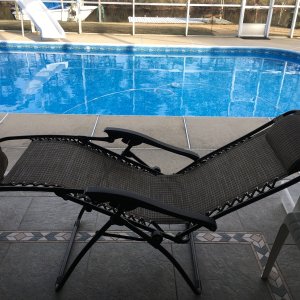 Chase Lounge 60\"
