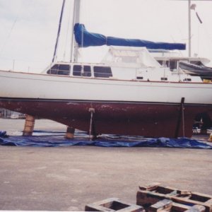 Cal 46 \"Thataway\" on the hard