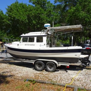Port side Bettie Bateau