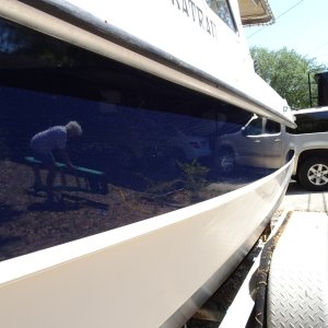Note the perfect reflections in new "Midnight blue" custom LP paint!