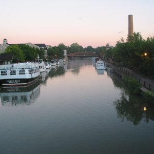 Media '(Levity) Fairport NY. Erie Canal' in album '(Levity) Fairport NY. Erie Canal'