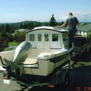 14 July 2005:  Getting washed and ready for our trip to Blakely.