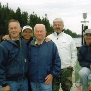 Media '30 Sept 2005 Sequim: Joe (R-Matey), Robbi (C-Run), Dusty, Fred (Anita Marie) & Capt Mac (Two Lucky Fish).' in album '2 Jan 2005 Bellingham:  Happy New Year! We're gonna cruise over to LaConner.'