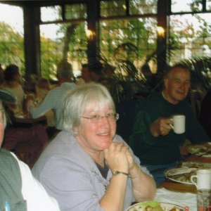2 Oct 2005 Sequim: Roger & Lisbeth (Sensei) & Joe (R-Matey).