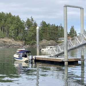 Usually room for 2 boats at Doe Island but if everyone cruises in a 16 there?d be room for 4!