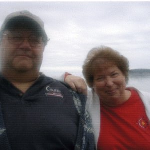 Media 'Jim & Laurie (LAURNA JO)' in album 'Mr E's C at Sequim 9-30-06'