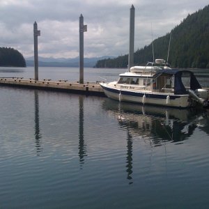 Perfect boat for a day trip to Taku Harbor
