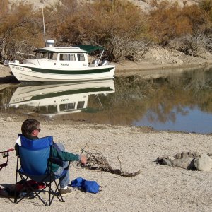 Media '(RicksAmigo1) Lake Mohave Christmas 2003' in album '(RicksAmigo1) Rick\'s New Toy Aug 03'
