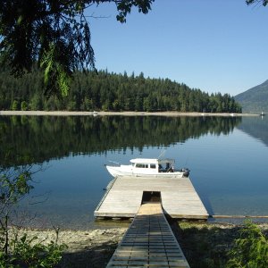 Cinnemousun Narrows, Shuswap Lake