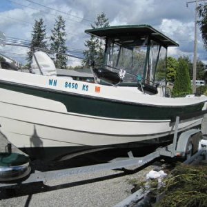 22' Center Console (Seattle Craigslist, Feb. 2018)