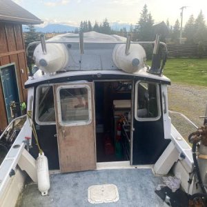 Media '1985 27? inboard Volvo 350' in album '1989 21' "Offshore" (Santa Cruz Craigslist, March 2012)'